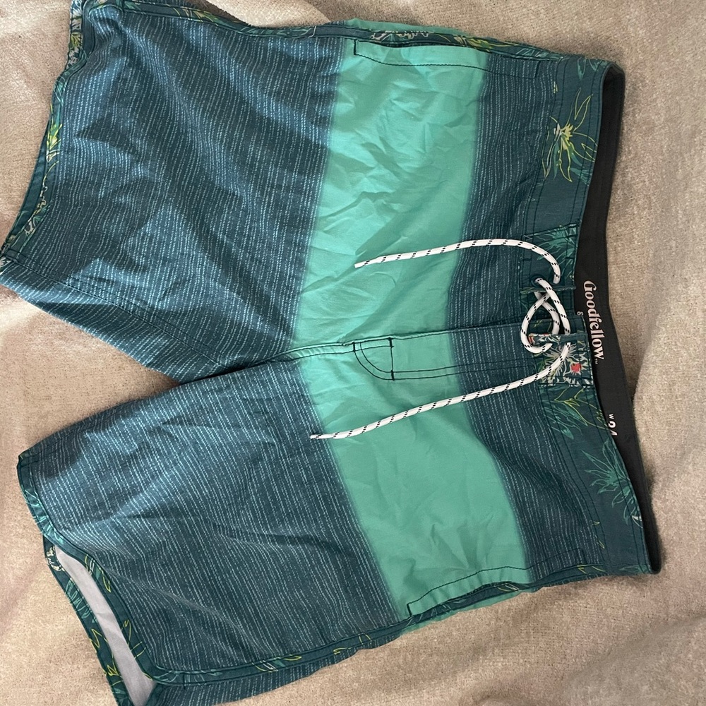 Mens board shorts